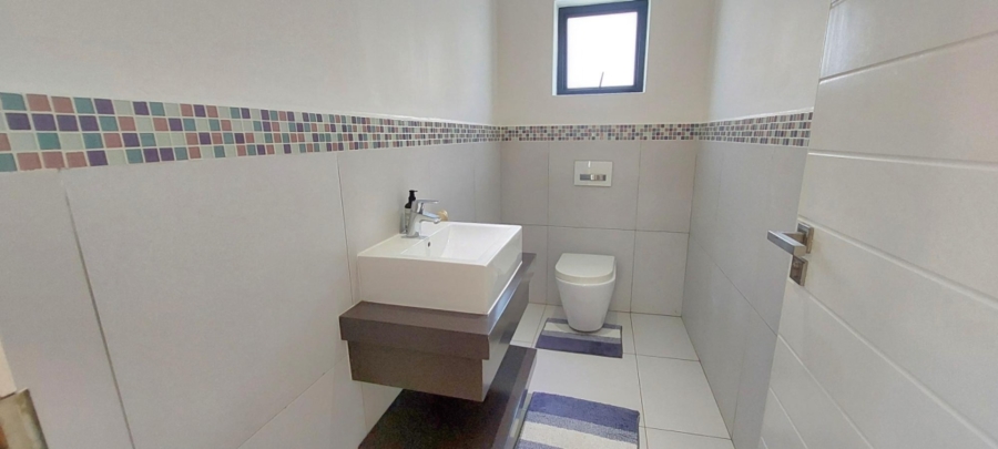 5 Bedroom Property for Sale in Balugha River Estate Eastern Cape